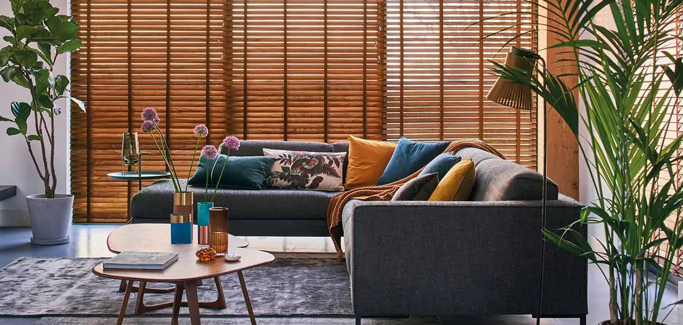 persianas horizontales de madera para living contemporáneo