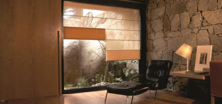 tipo-cortinas-perfectas-ventanas-bordes-madera-hunter-douglas